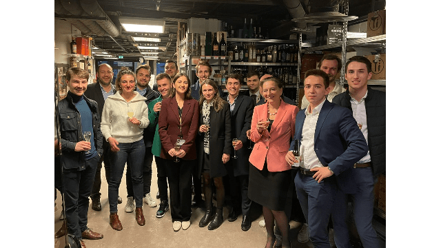 “Back to school, see you soon” pour les apprentis NEOMA Business School chez EY