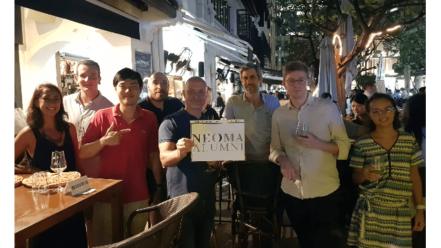 Afterwork réseau au Wine Connection de Capital Square Singapour