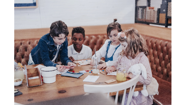 Kietoparao : La pochette de jeux qui enchante petits & grands !