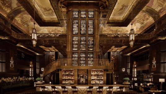 Visite exclusive d'Atlas Bar, événement premium avec Skema et MBS (Montpellier Business School)